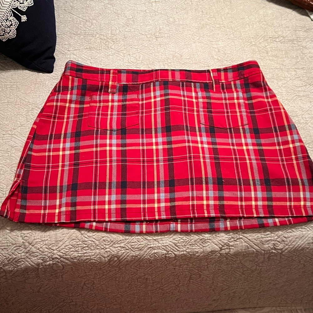 Vintage Abercrombie red plaid mini skirt size 6